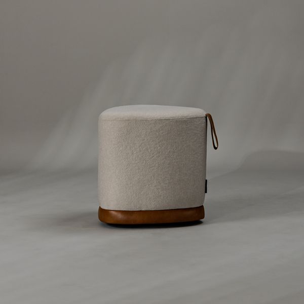 BOTTEGA OTTOMAN TRIANGLE ON WHEELS - ST10