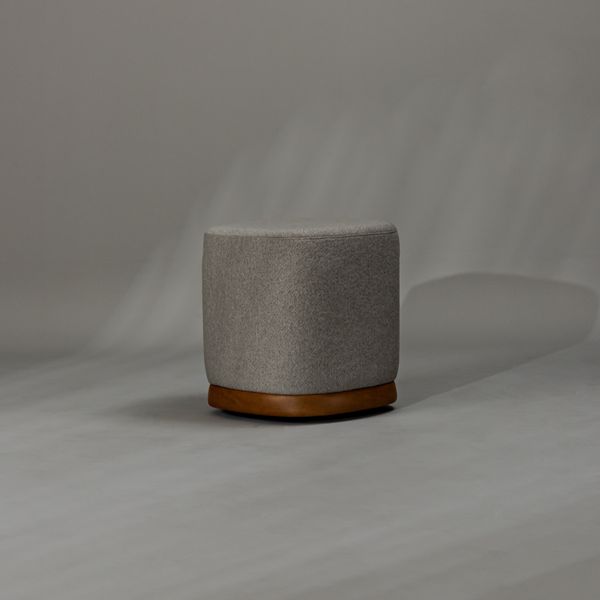 BOTTEGA OTTOMAN SQUARE ON WHEELS - ST105